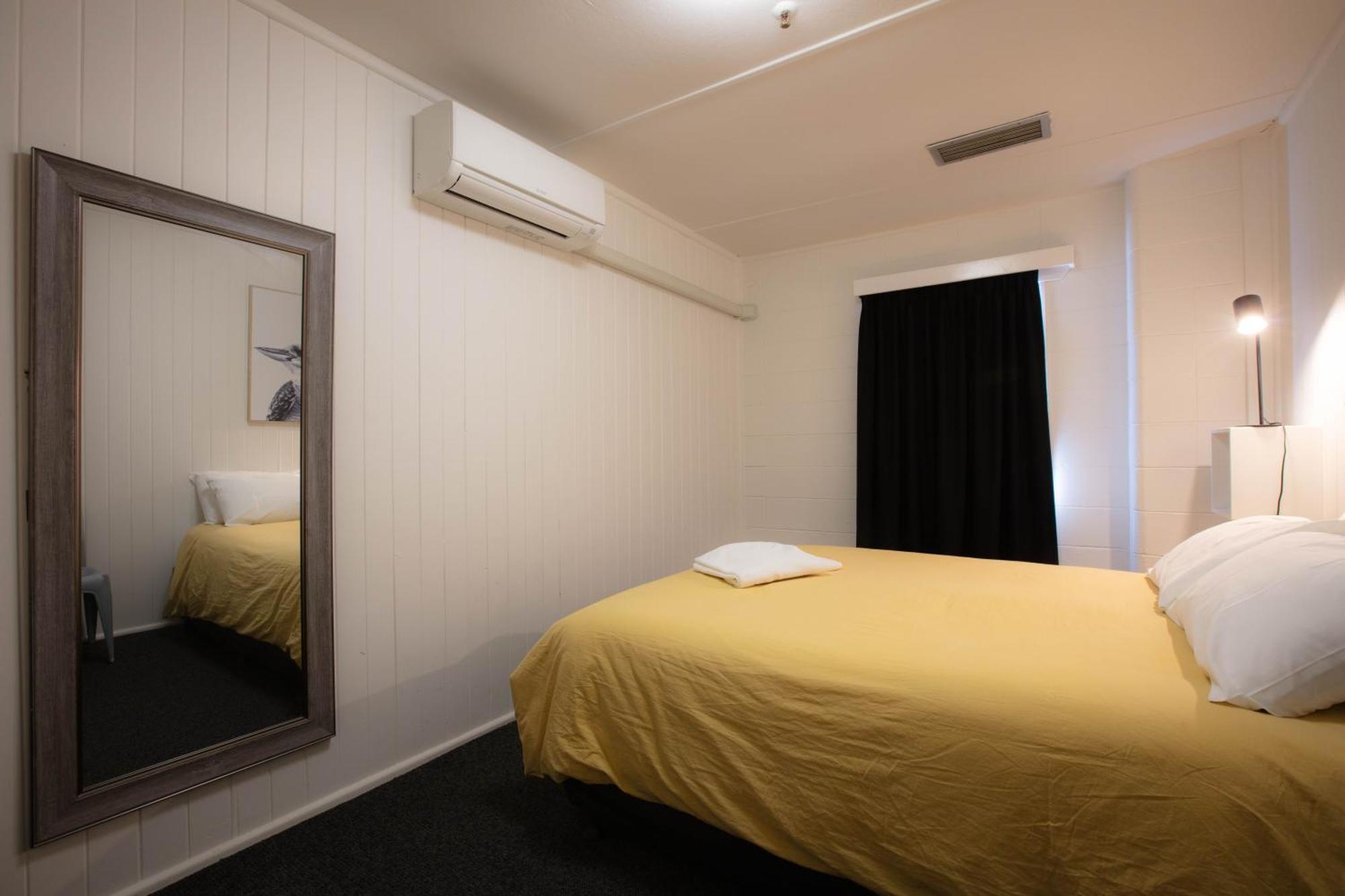 Kookaburra Lodge จินดาไบน์ ห้อง รูปภาพ