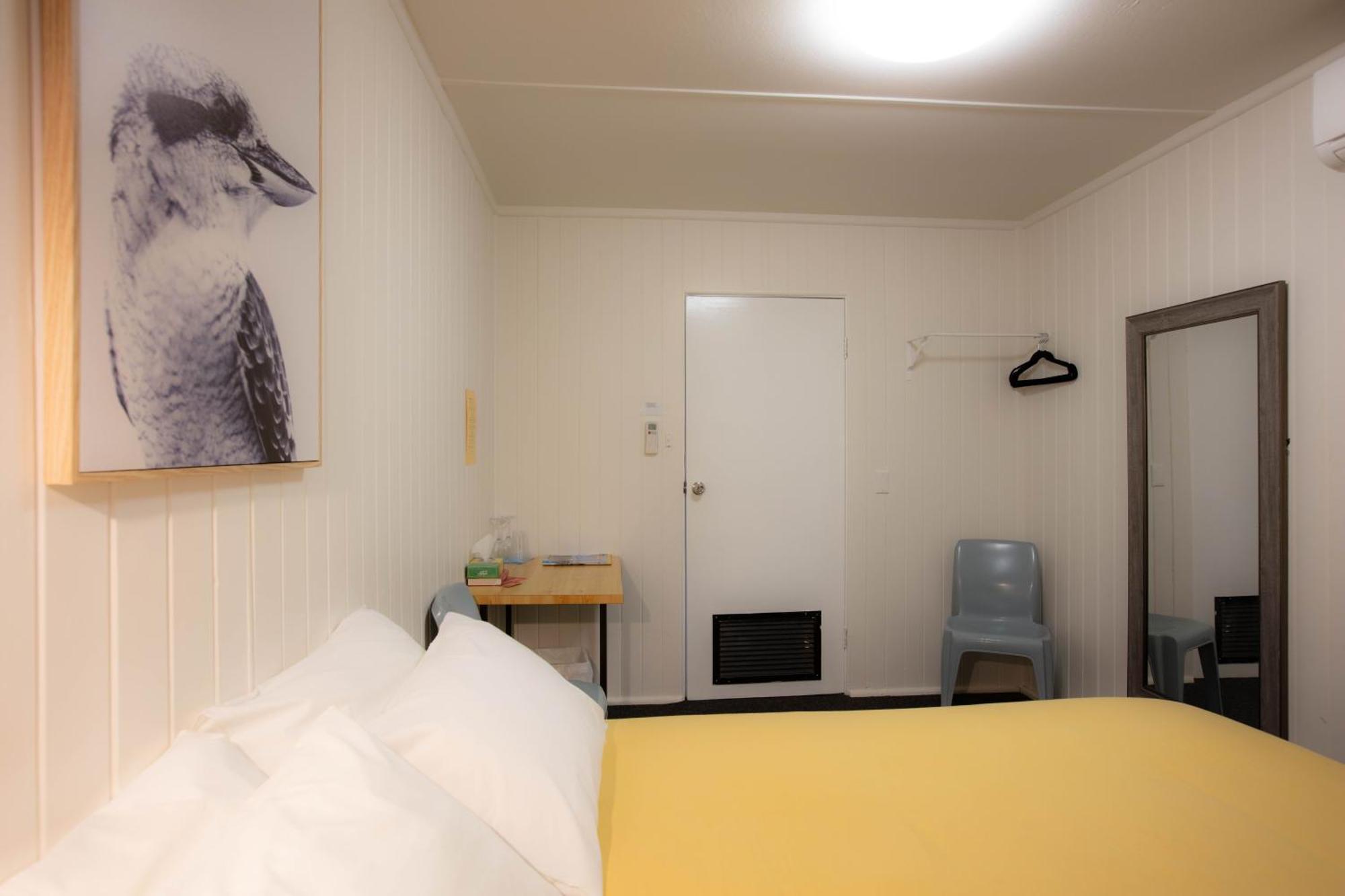 Kookaburra Lodge จินดาไบน์ ห้อง รูปภาพ